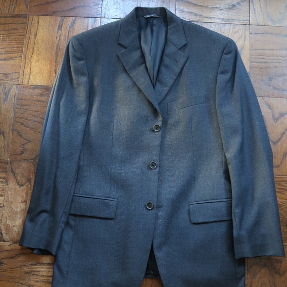 Barneys New York Other - Barneys New York Gray Suit 100% Wool 38